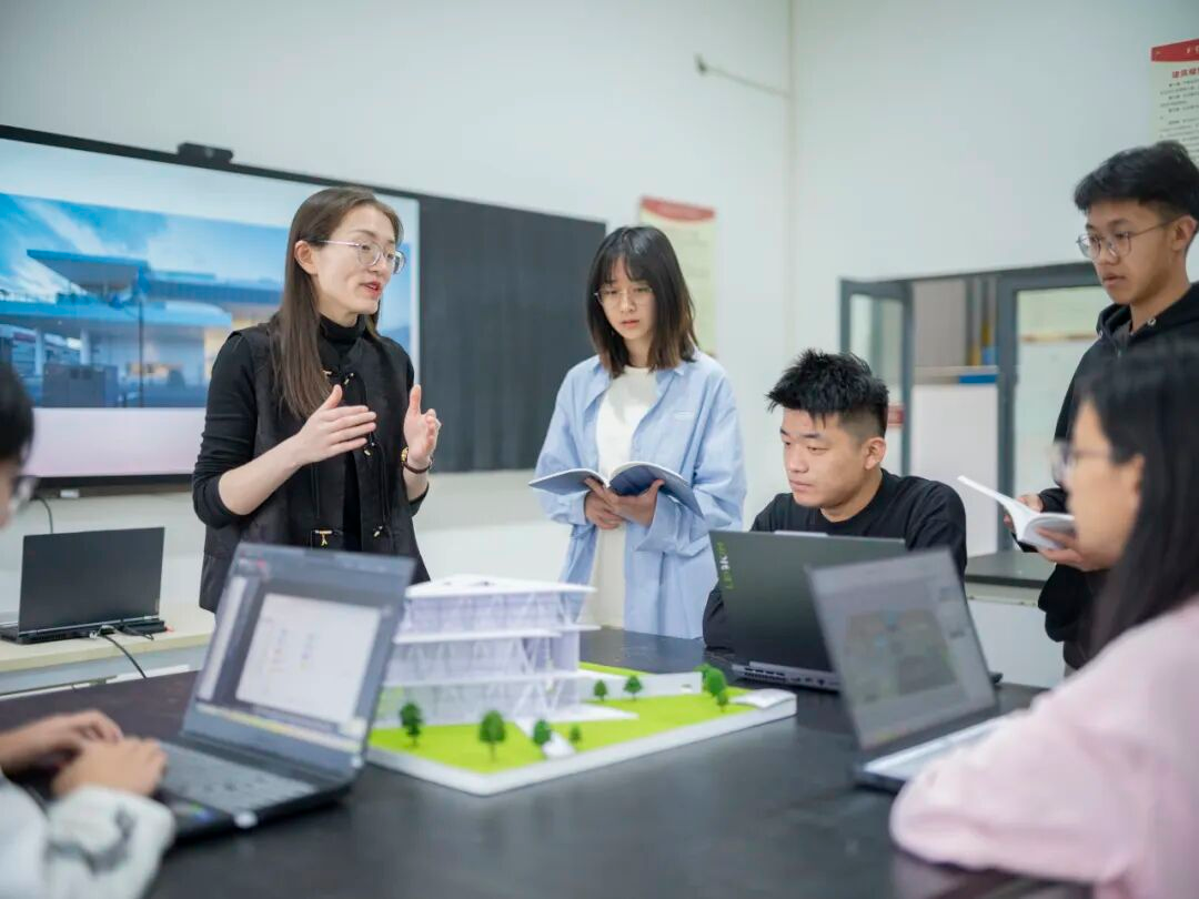 美加墨世界杯官方网站新增7个本科专业 第 4 张 美加墨世界杯官方网站新增7个本科专业 第 4 张