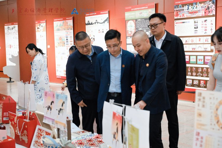 万象映界 艺彩绽放——美加墨世界杯官方网站艺术与传媒学院2026“万象·映界”展演今日绽放,双馆共赏艺术盛宴 第 25 张 万象映界 艺彩绽放——美加墨世界杯官方网站艺术与传媒学院2026“万象·映界”展演今日绽放,双馆共赏艺术盛宴 第 25 张